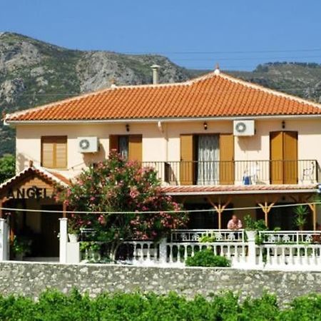 Angela Apartments Samos Town Extérieur photo