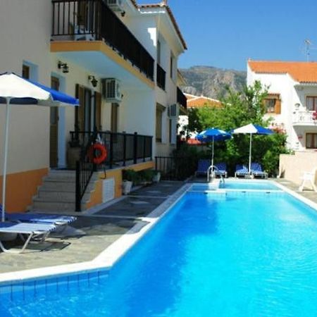 Angela Apartments Samos Town Extérieur photo